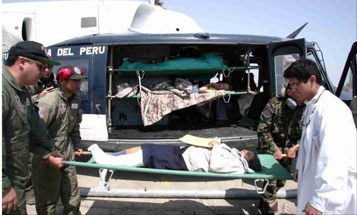 [Peruvian+helicopter+ambulance.jpg]