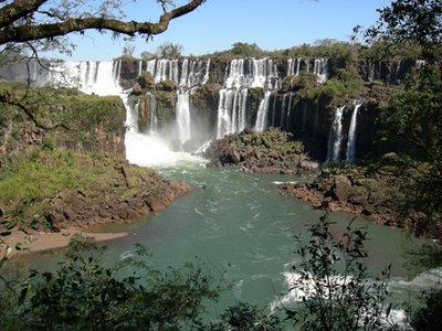 [Iguazu-2.jpg]