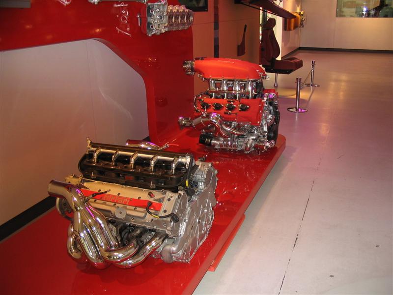 [Ferrari-Engine7.jpg]