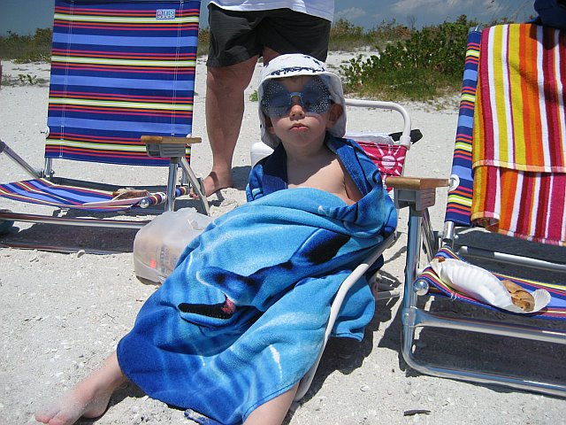 [Alex+with+sunglasses+on+beach.jpg]