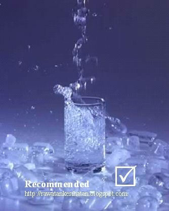 [ice+glass.jpg]