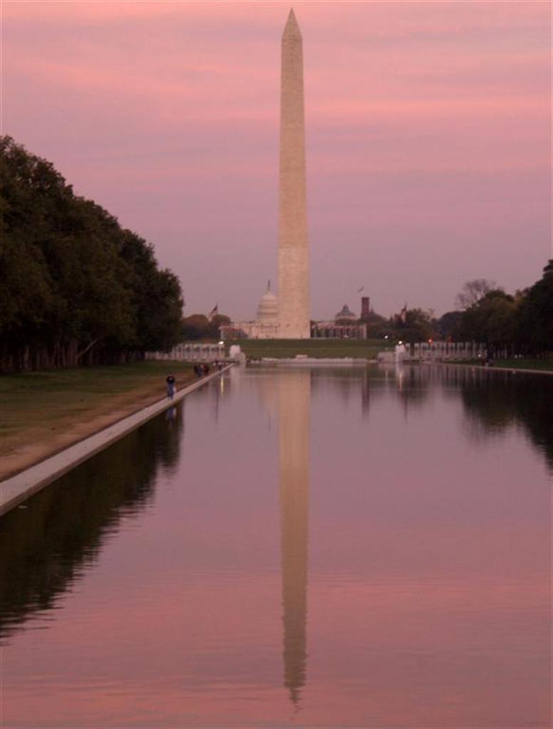 [Washington+monument.jpg]