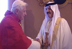 benedicto XVI ha recibido en Castelgandolfo su casa de verano al Rey de Bahréin