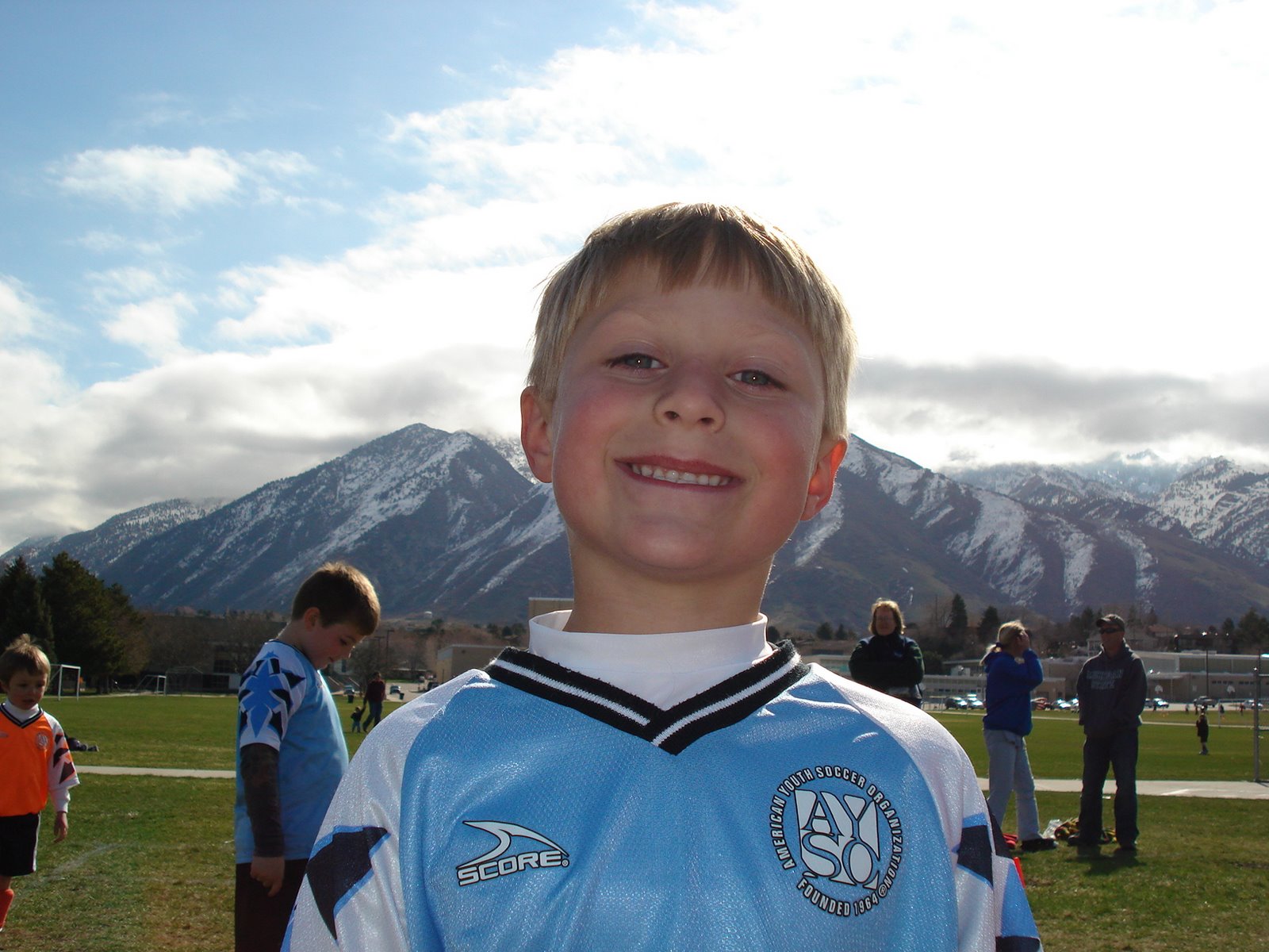 [scouts+soccer+and+landon+007.jpg]