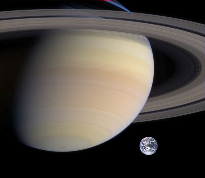[691px-Saturn,_Earth_size_comparison.jpg]