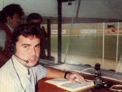 En la cabina fútbol XERRF 1994