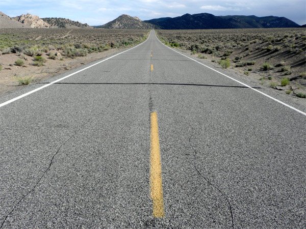 [empty_road.jpg]