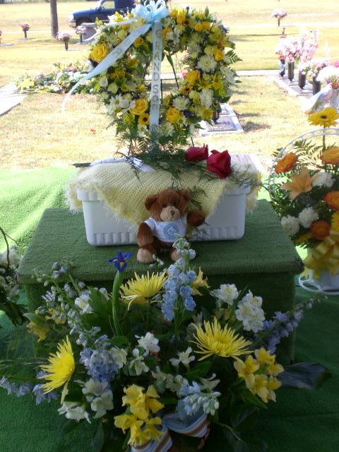 [Funeral+pictures+097.jpg]