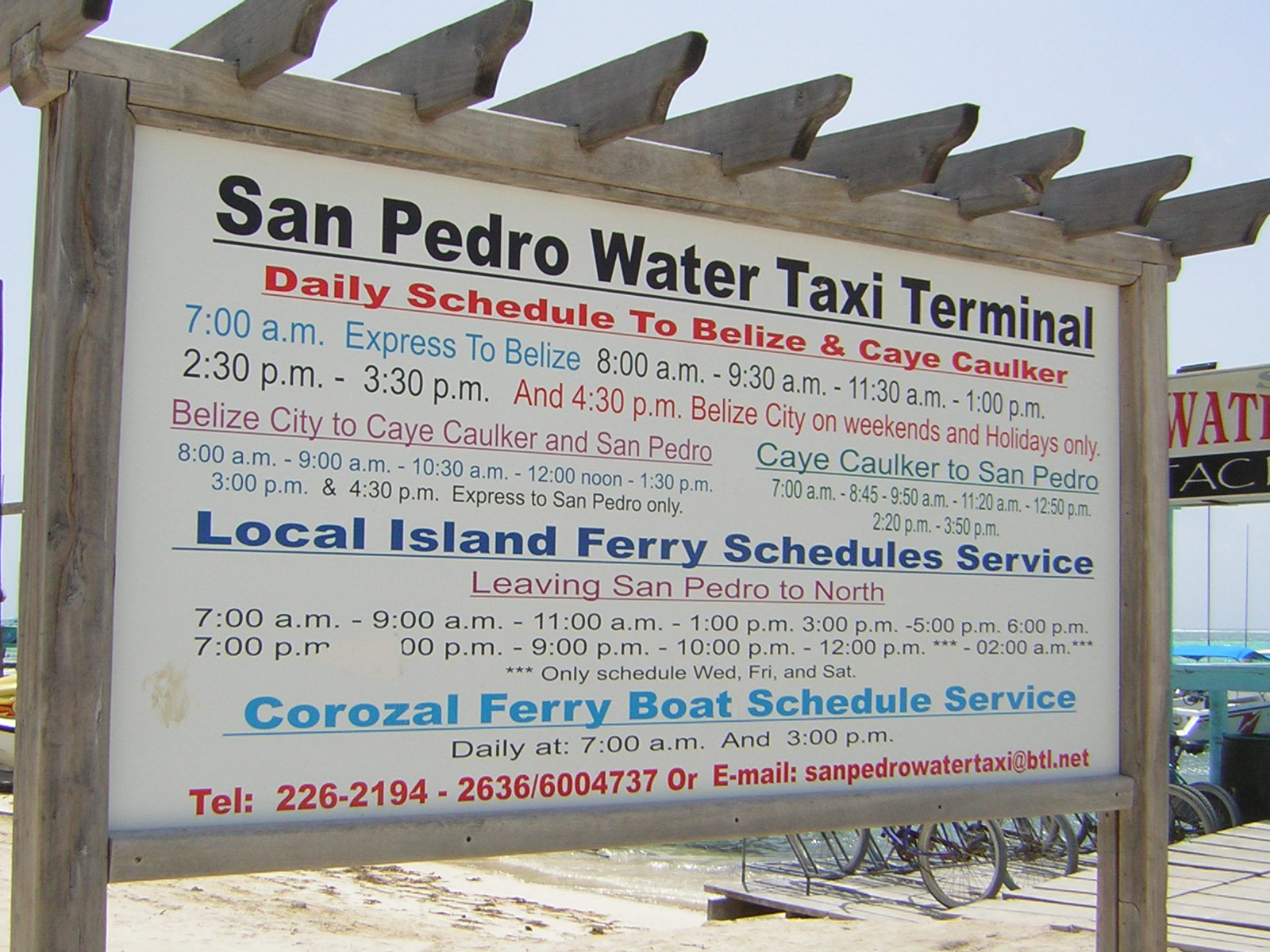 [San+Pedro+Water+Taxi+Sign+6-25-2007+9-39-37+AM.JPG]