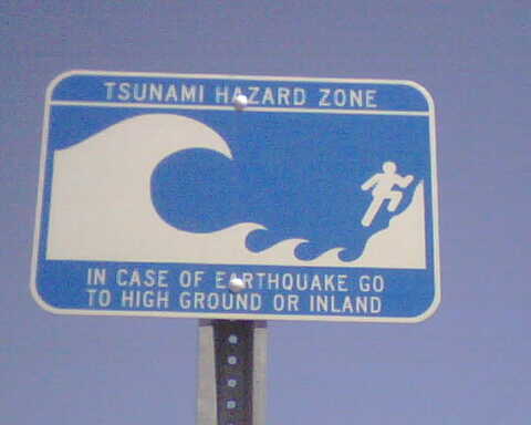 [TsunamiSign.jpg]