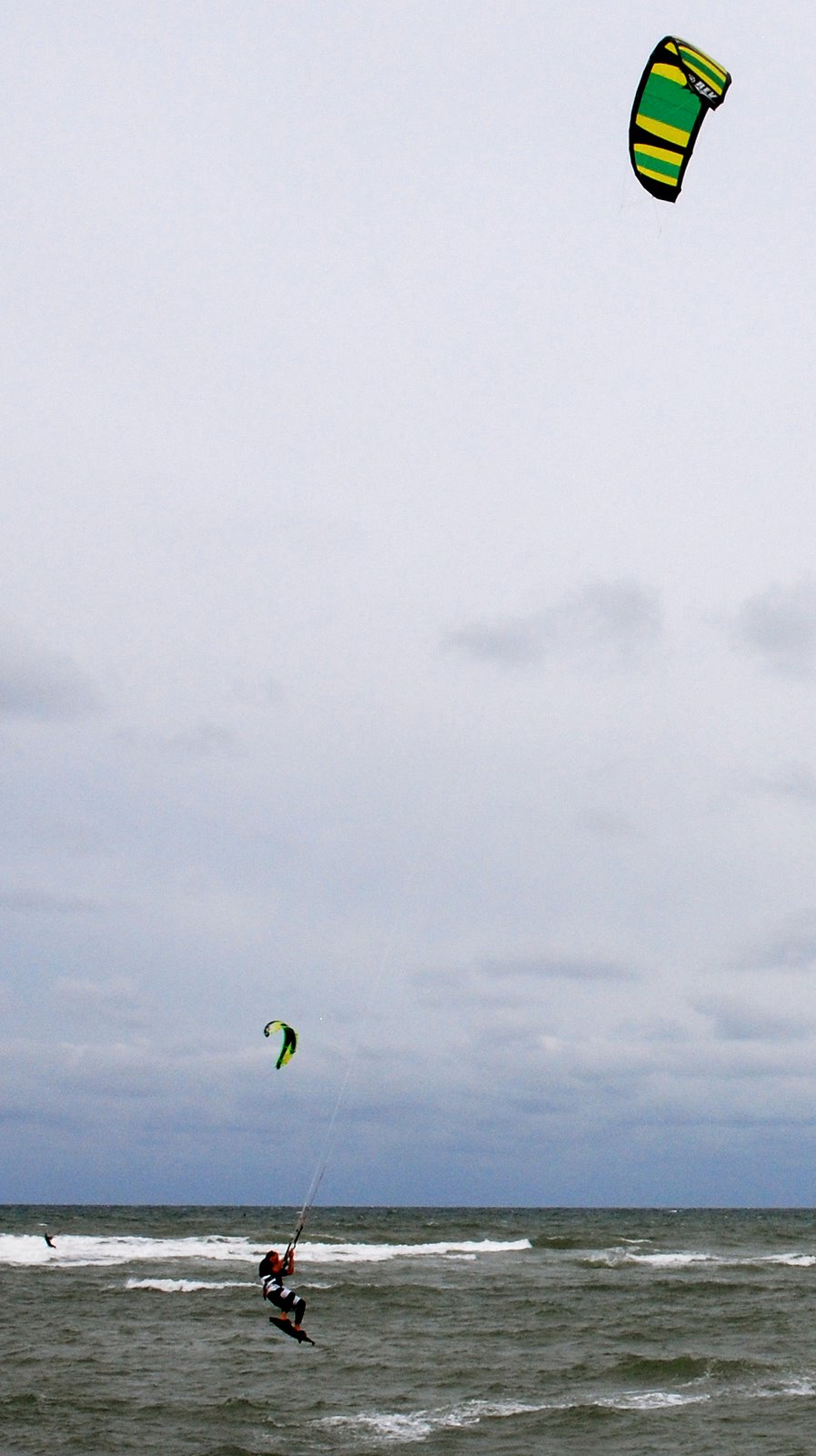 [kite13k.jpg]