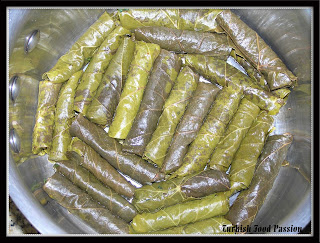 Dolma/Stuffed Grape Leaves with Olive Oil Grape+Leaves+Arranged+in+Pot1