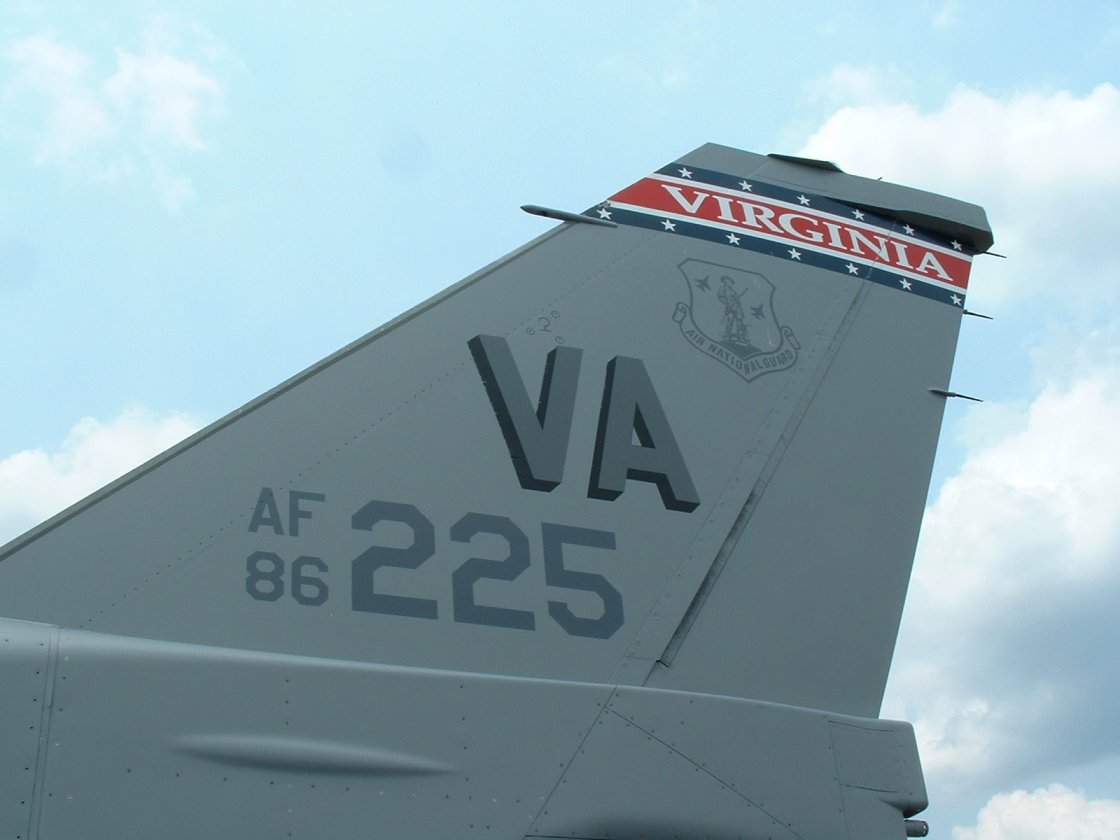 [F-16C+-1.jpg]