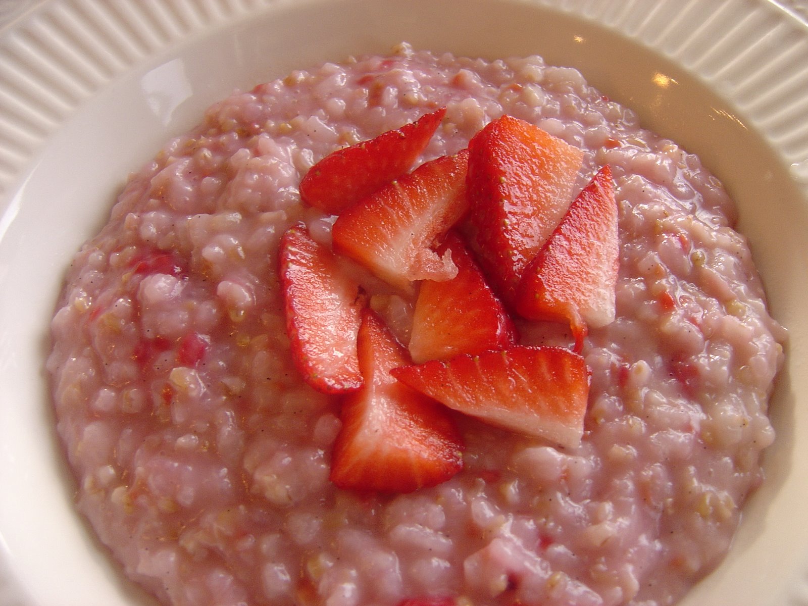 [Red+Berry+Breakfast+Risotto.JPG]