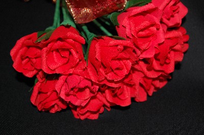 [red+paper+roses.JPG]