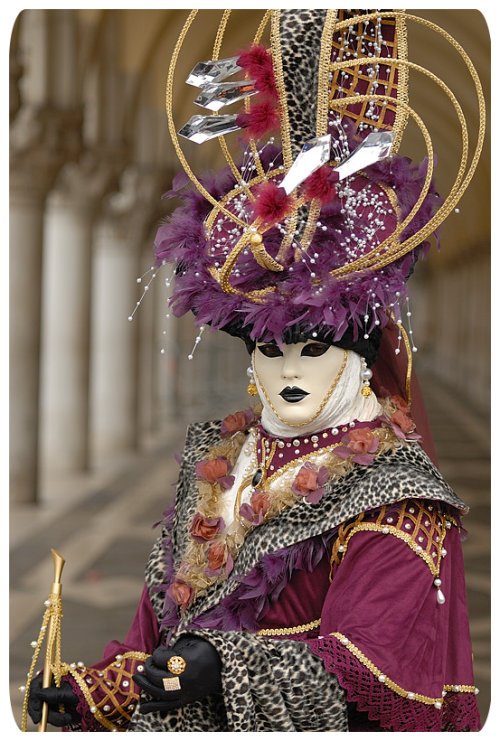 [carnival-costume-venice-012.jpg]
