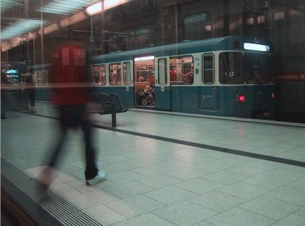 [-train_station-munich_sm.jpg]