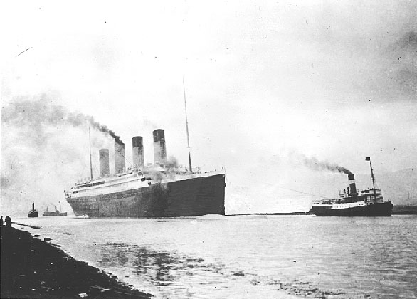 [RMS_Titanic_sea_trials_April_2%2C_1912.jpg]