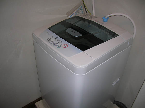 [washing+machine.jpg]