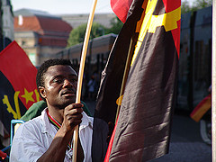 [Angola+bandeira.jpg]