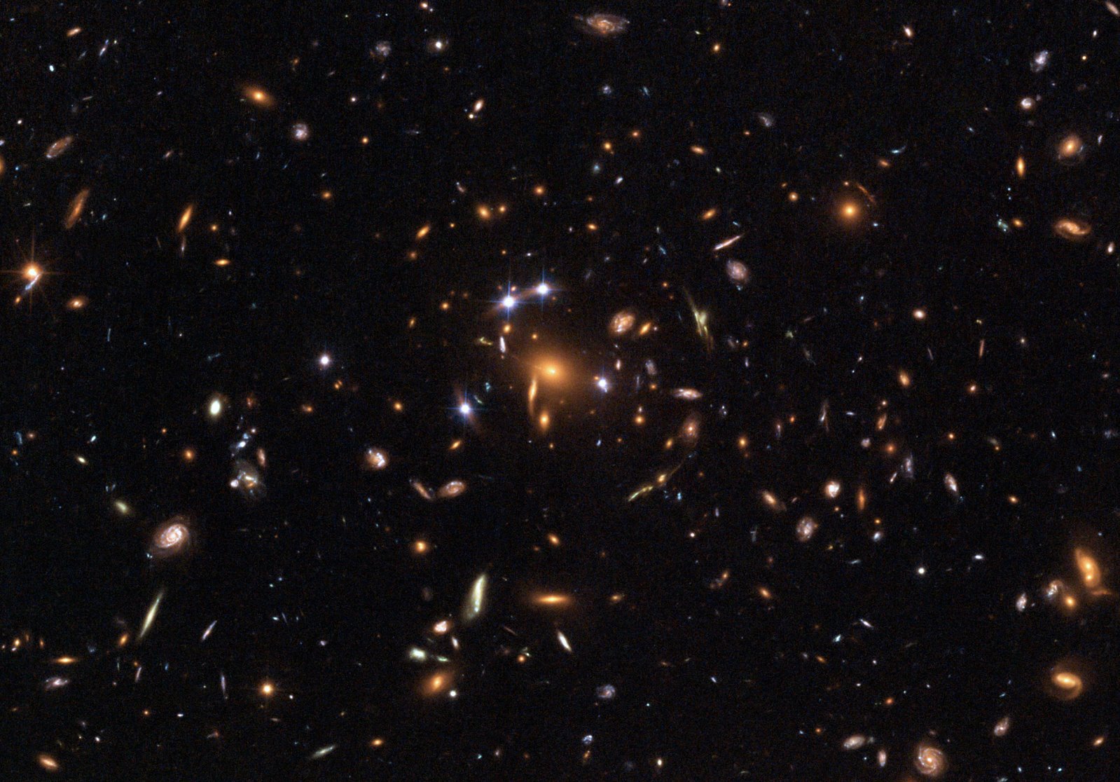 [amas-galaxies-SDSS+J1004+4112(lechantdupain).jpg]