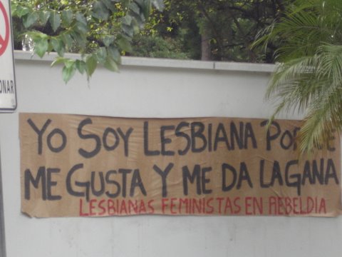 [071014,+lesbianas+guatemala.JPG]