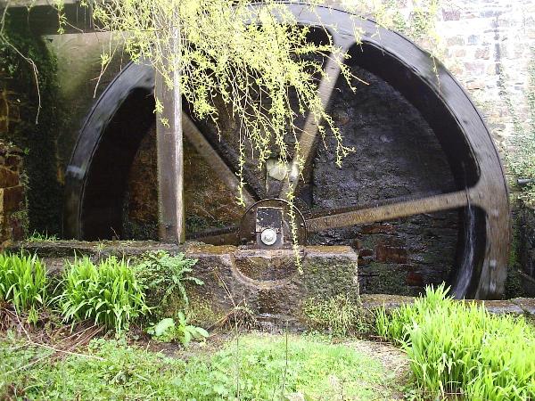 [Okehampton-Town+Mill-Waterwheel-Devon-UK-4.jpg]
