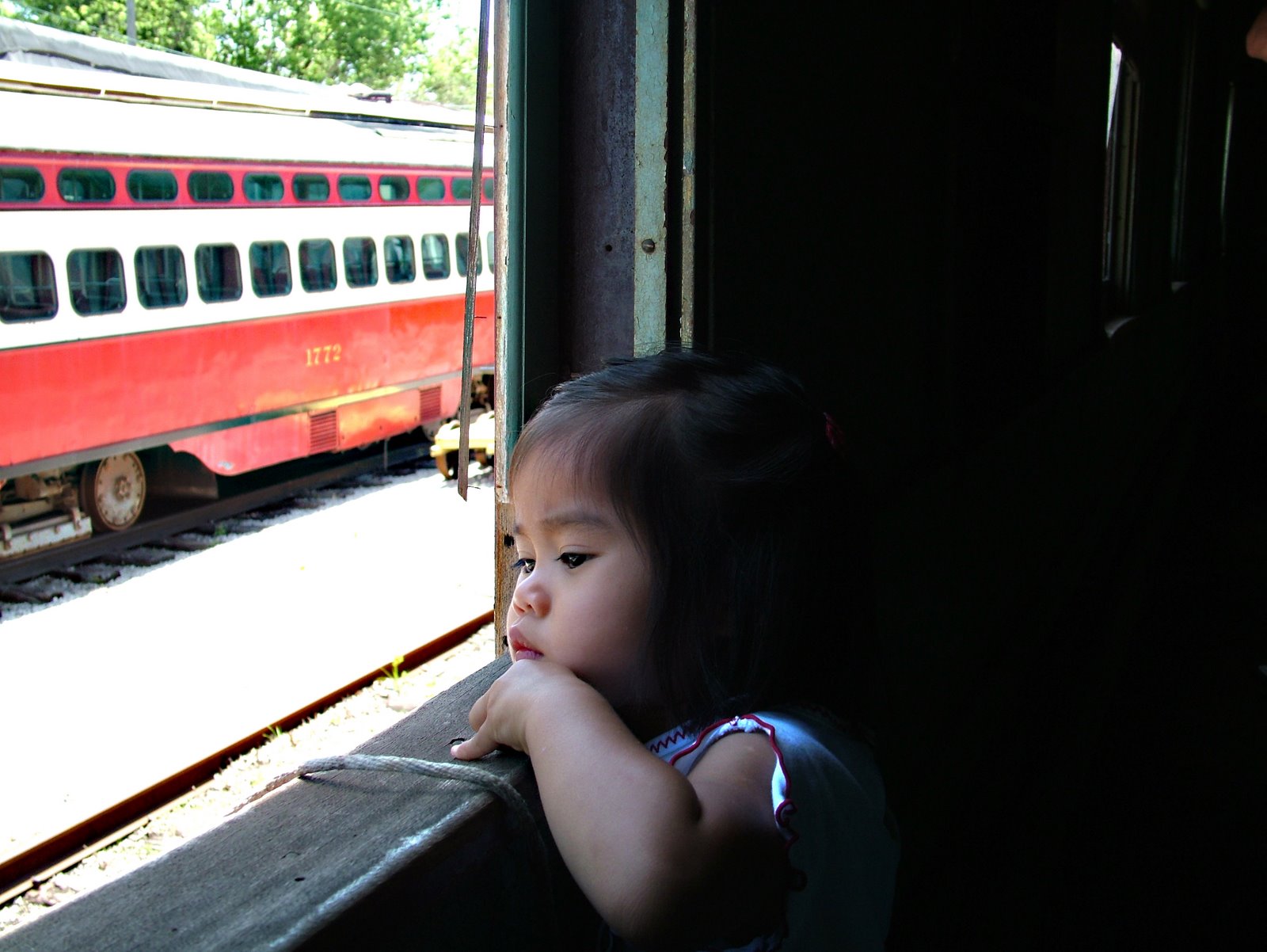 [2007+JUNE+Train+Ride+and+Park+112+copy.jpg]