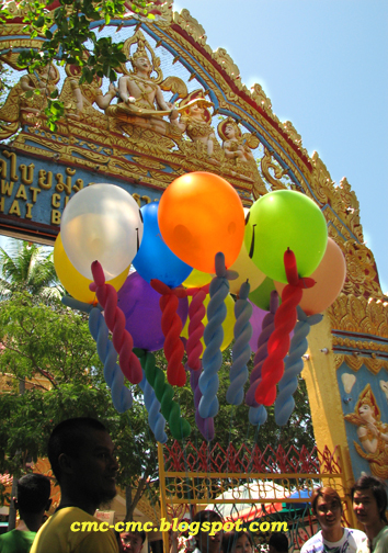[Songkran2007+226.jpg]