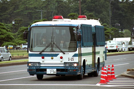 [police-bus-5-200511151.jpg]