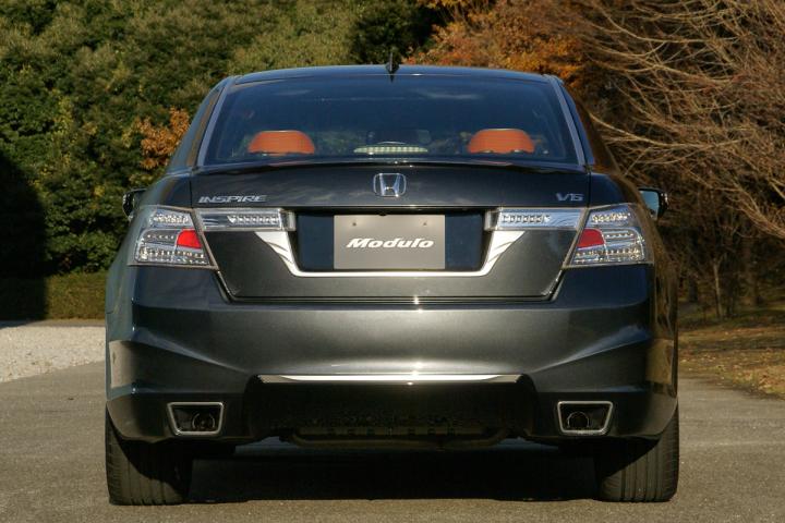 [Honda+Accord+hot+rear.jpg]