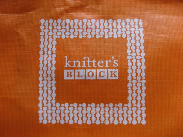 [Knitter's+Block+bag.JPG]