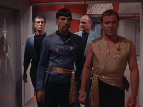 [292px-Kirk_Spock_personal_guards-777508.jpg]