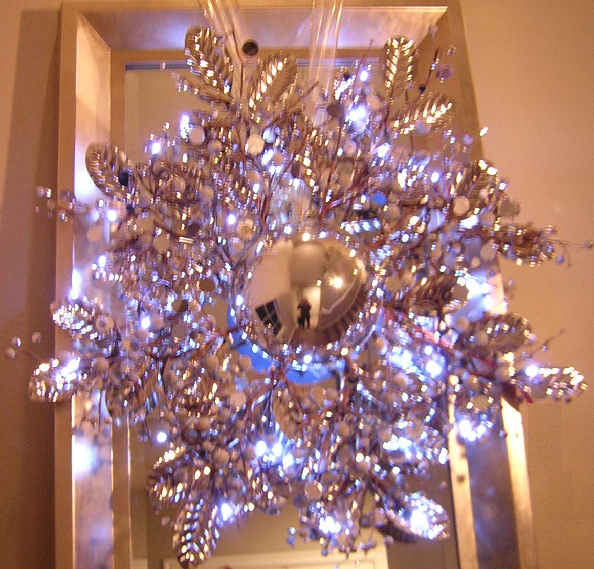 [Christmas-2007-wreath.jpg]
