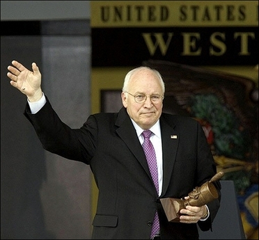 [Cheney+at+West+Point,+5.26.07+++1.jpg]