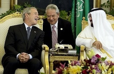 [Bush+in+Saudi+Arabia,+5.16.08.jpg]