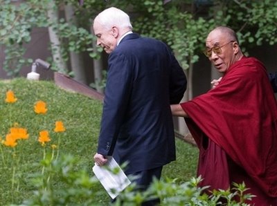 [McCain+&+Dalai+Lama,+7.25.08+++2.jpg]
