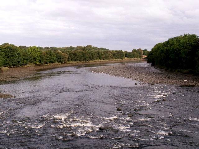 [The+river's+voice+from+Penwortham+Old+Bridge+sept+07.jpg]