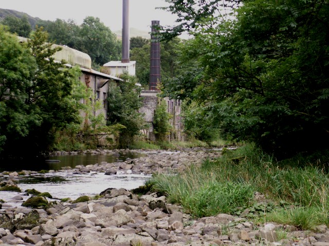 [a40+old+mill+on+the+Ribble.jpg]