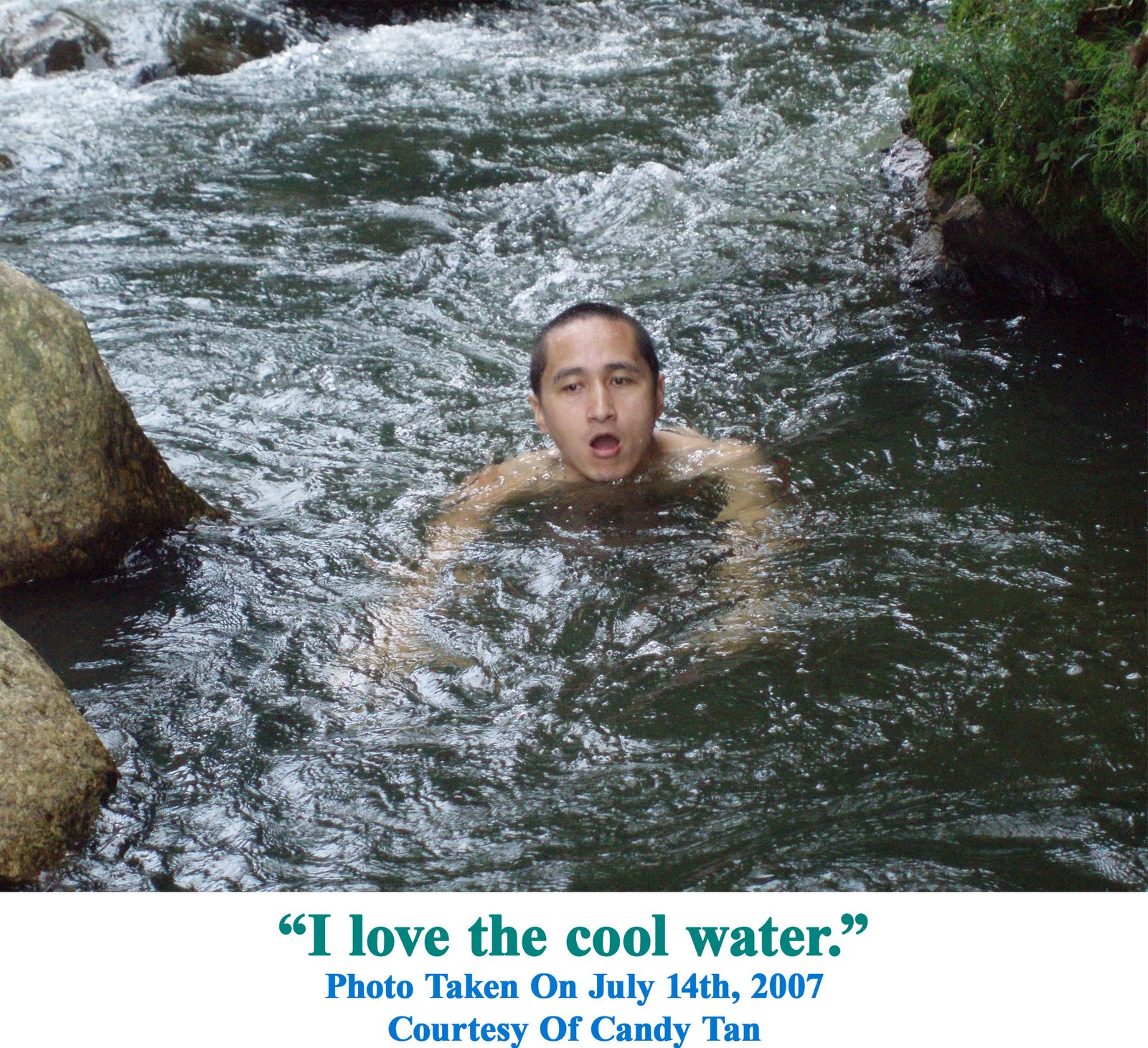 [I+love+the+cool+water..JPG]