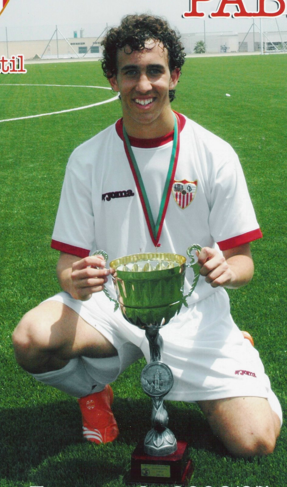 [Pablo+Muñoz+Díaz+(jugador+Sevilla+Infantil+06-07).jpg]