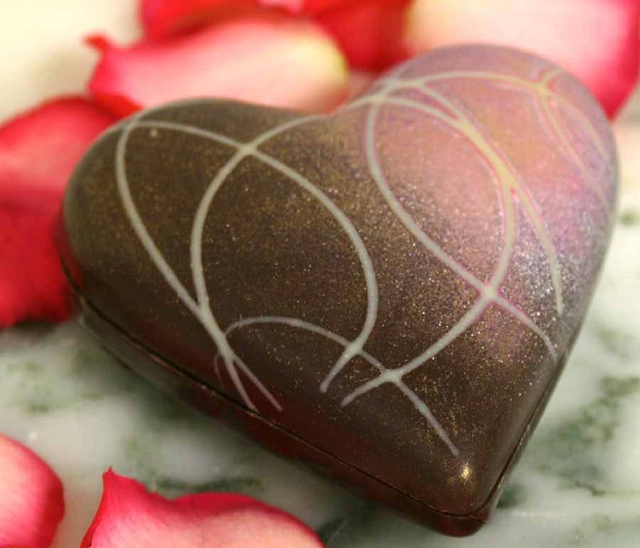 [chocolate+heart.jpg]