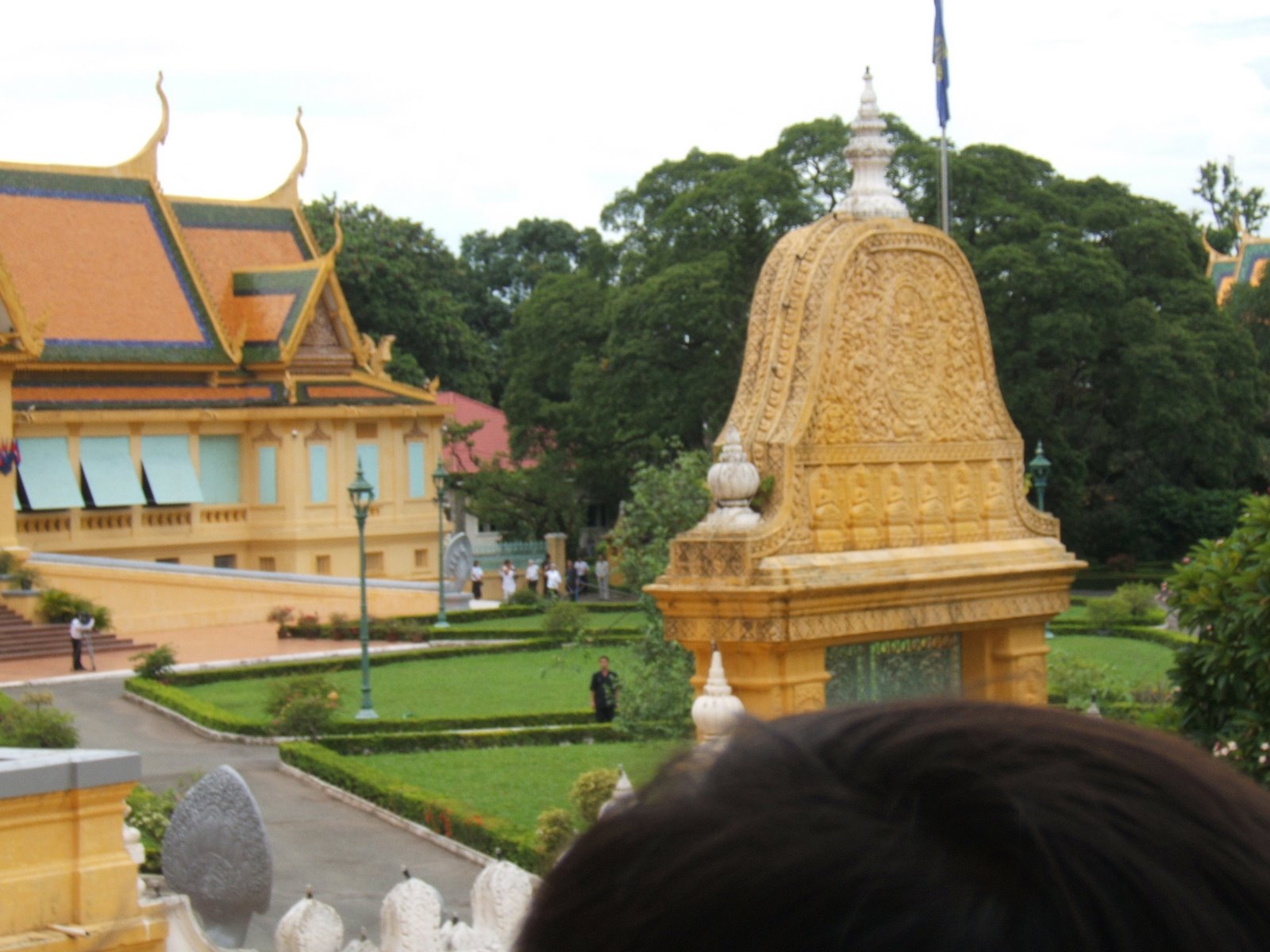 [Phnom+Penh--+Royal+Palace-++The+King+2.JPG]