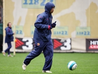 [Ronaldinho+entrenando+-+FCB.jpg]