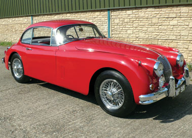 [1957+Jaguar+XK150.jpg]