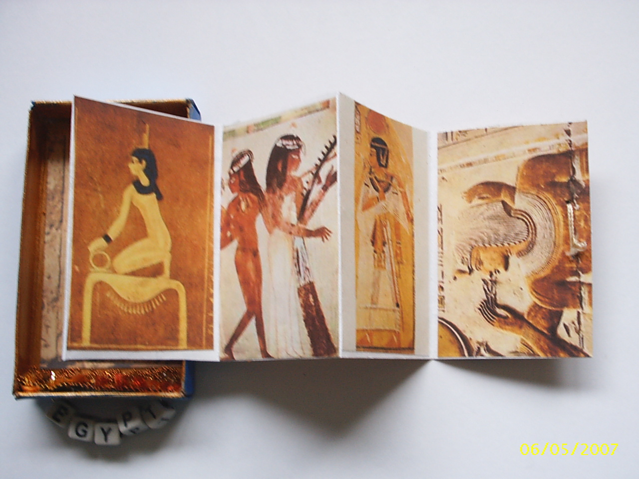 [Matchbox+shrine+Egypt+3.jpg]