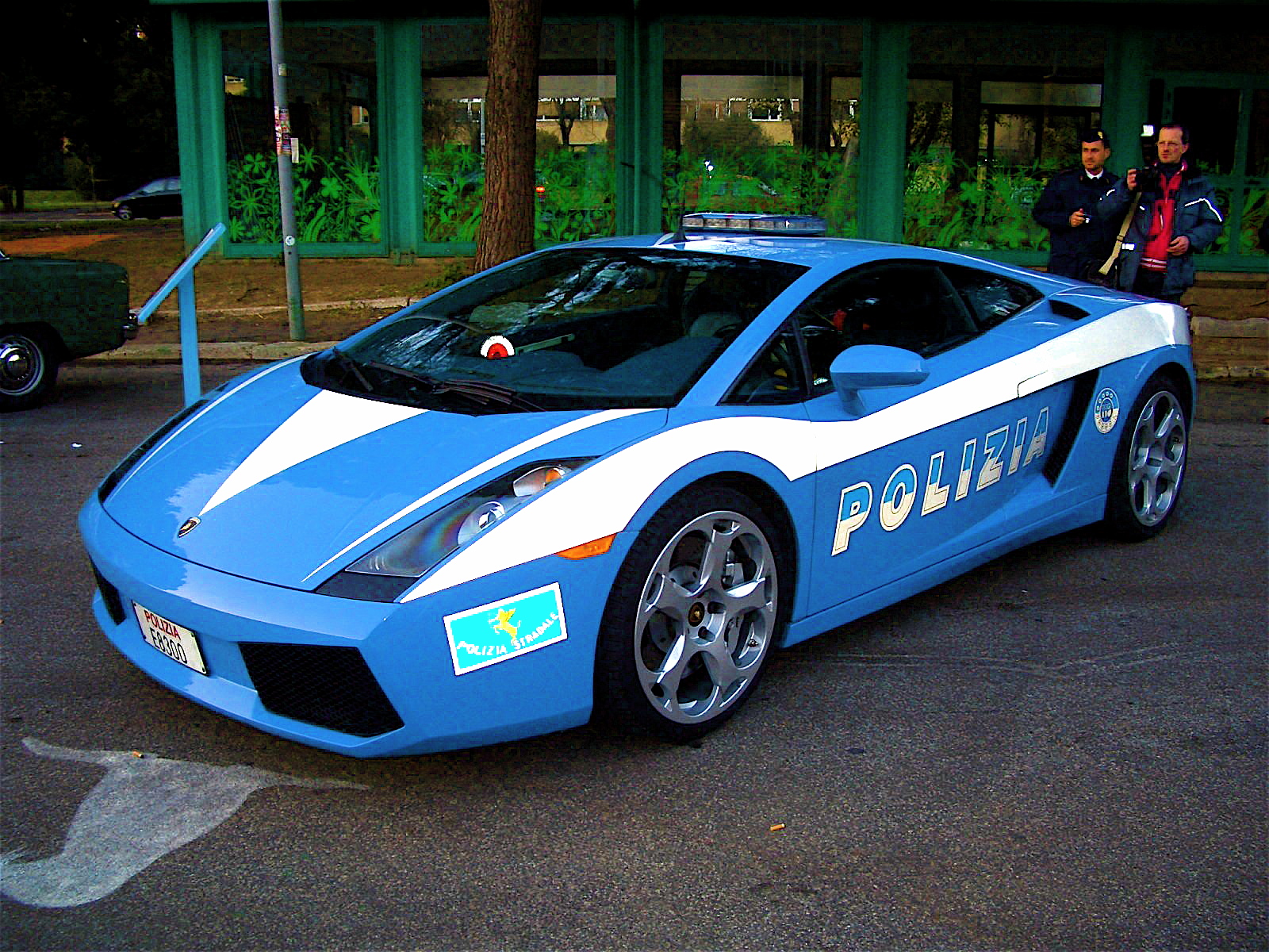 [Lamborghini_Polizia_2.JPG]