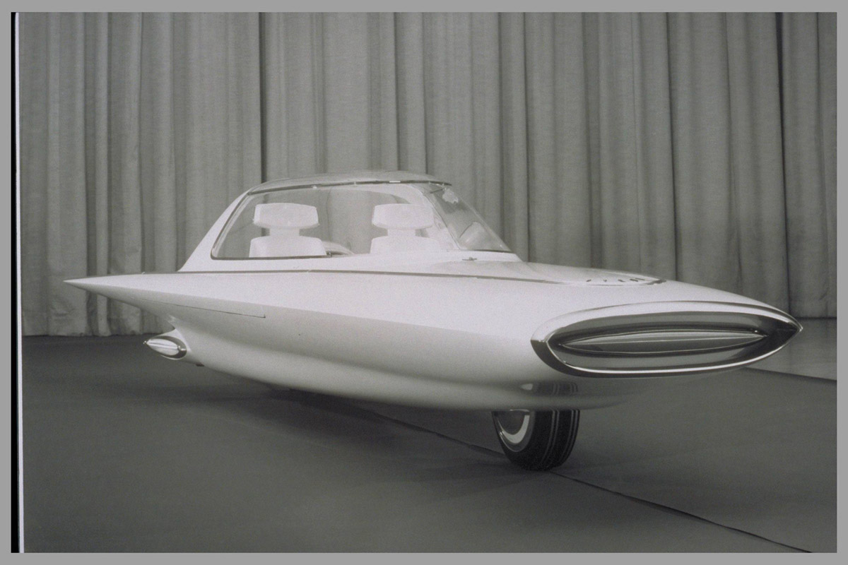 [1961-Ford-Gyron-Show-Car.jpg]