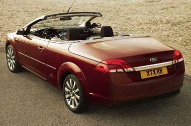 [ford_focus_coupe_cabriolet2.jpg]