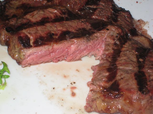 [Barrio+steak+cut.jpg]